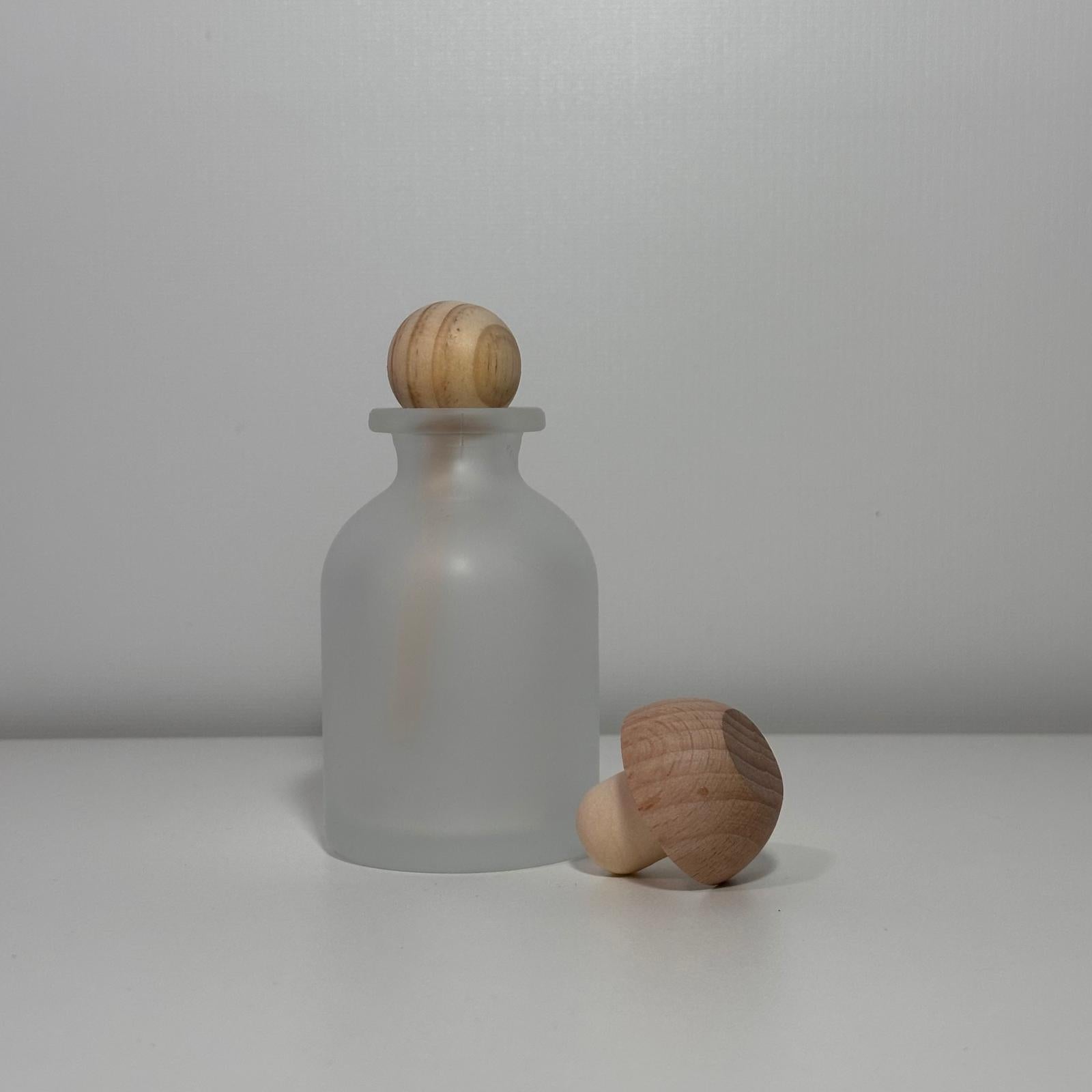 Glass difusser bottle, 100mL