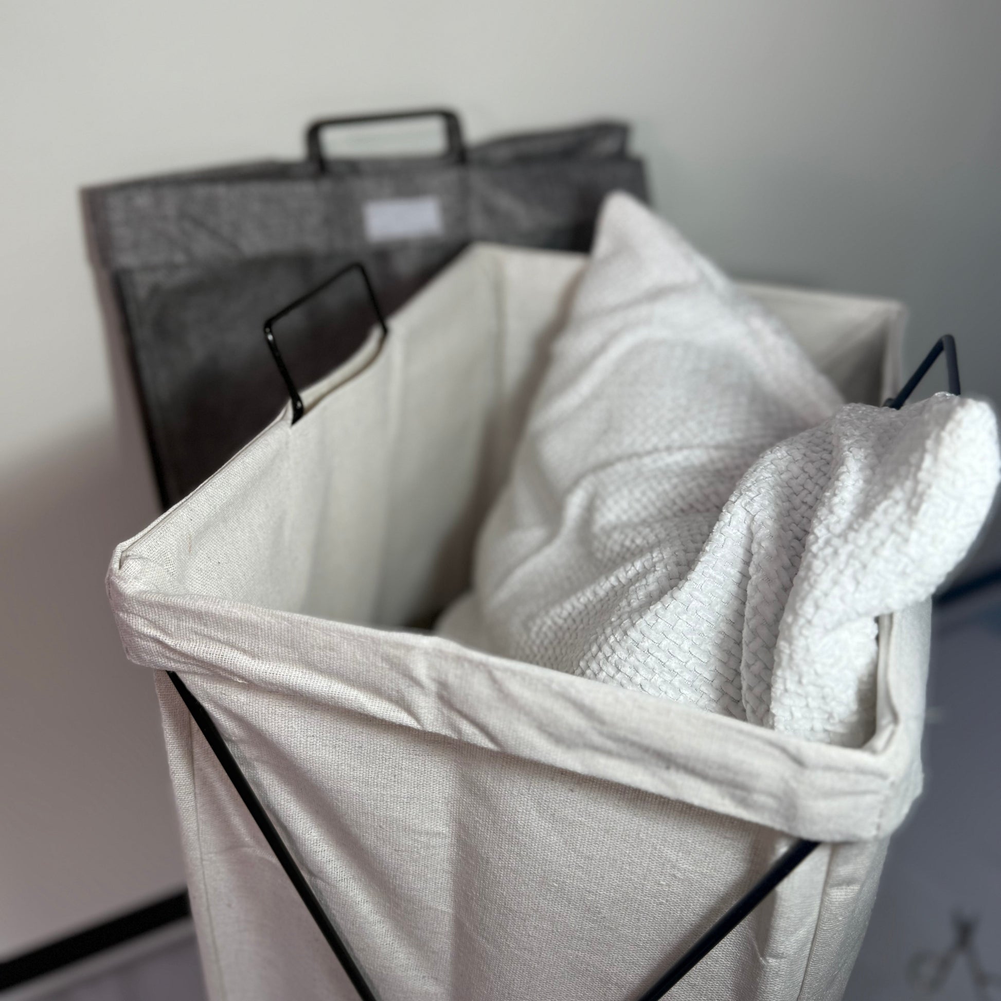 Cos de rufe cu capac, 34cm x 27cm x 57cm