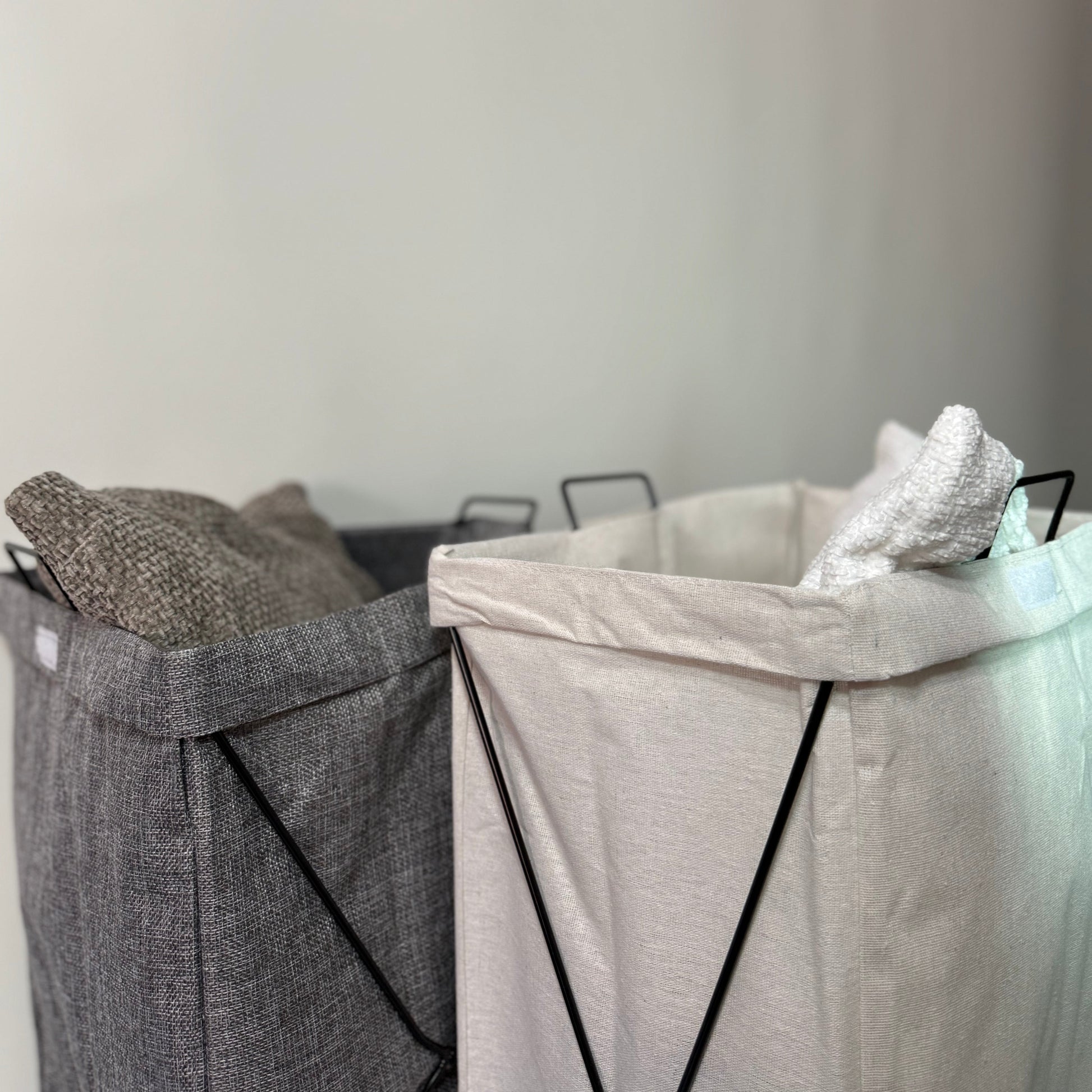 Cos de rufe cu capac, 34cm x 27cm x 57cm