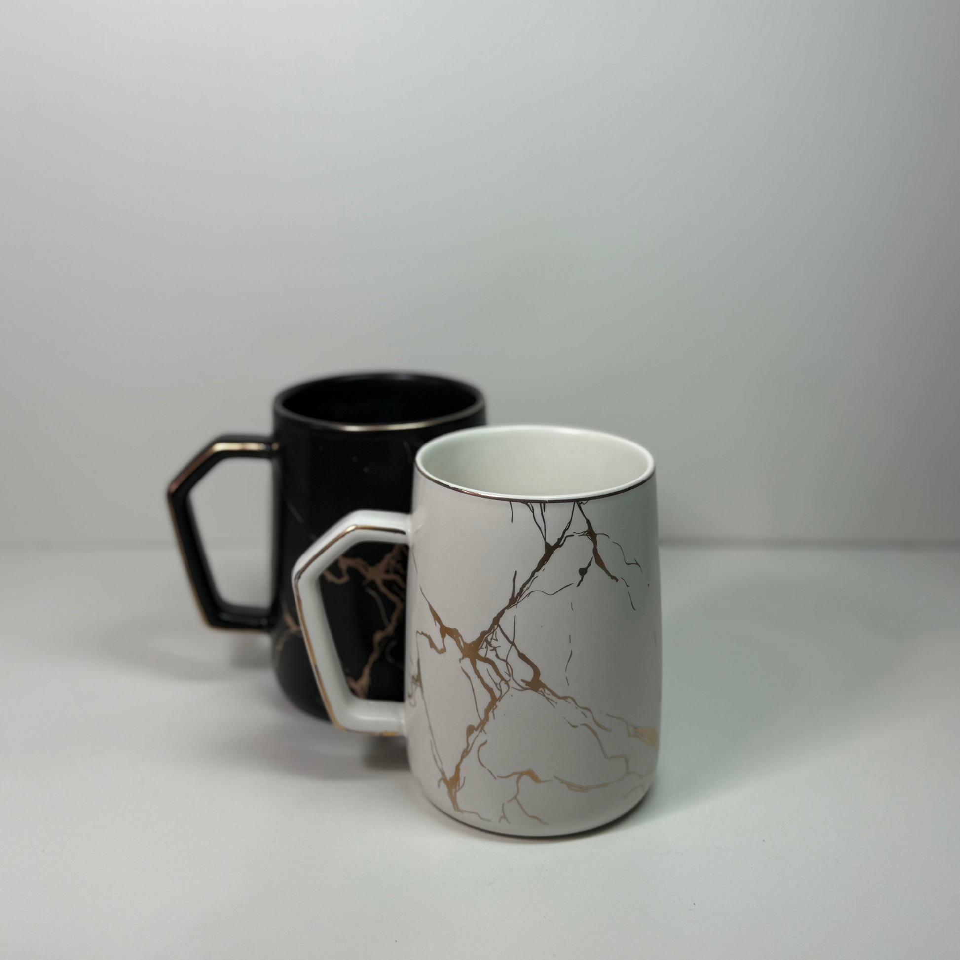 Elegant ceramic cup, 400mL