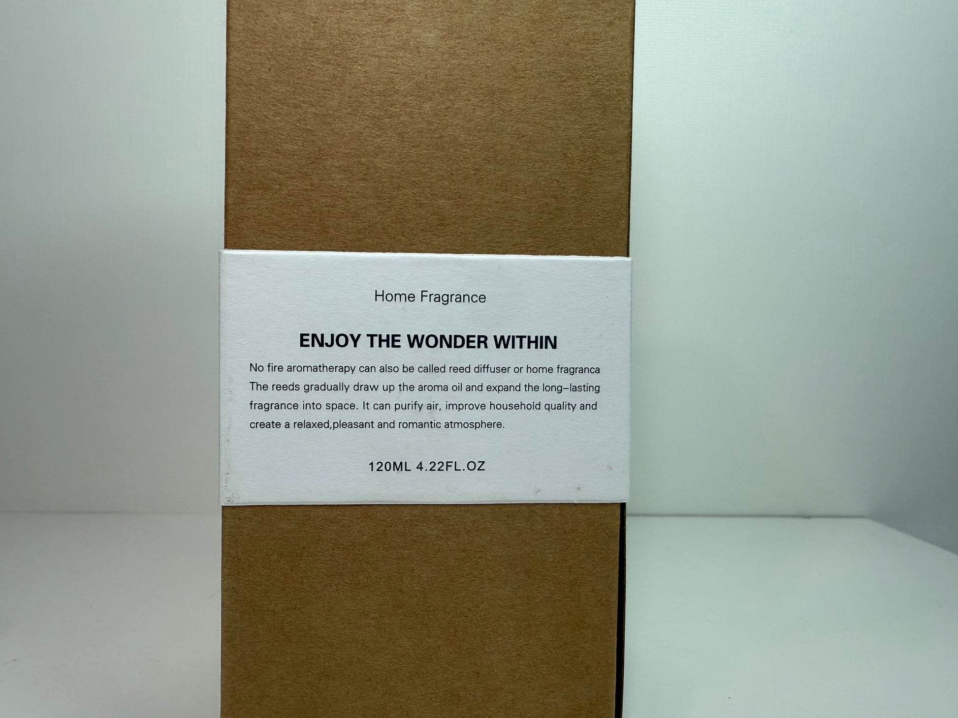 Glass difusser bottle with essential oil and sticks, 150mL