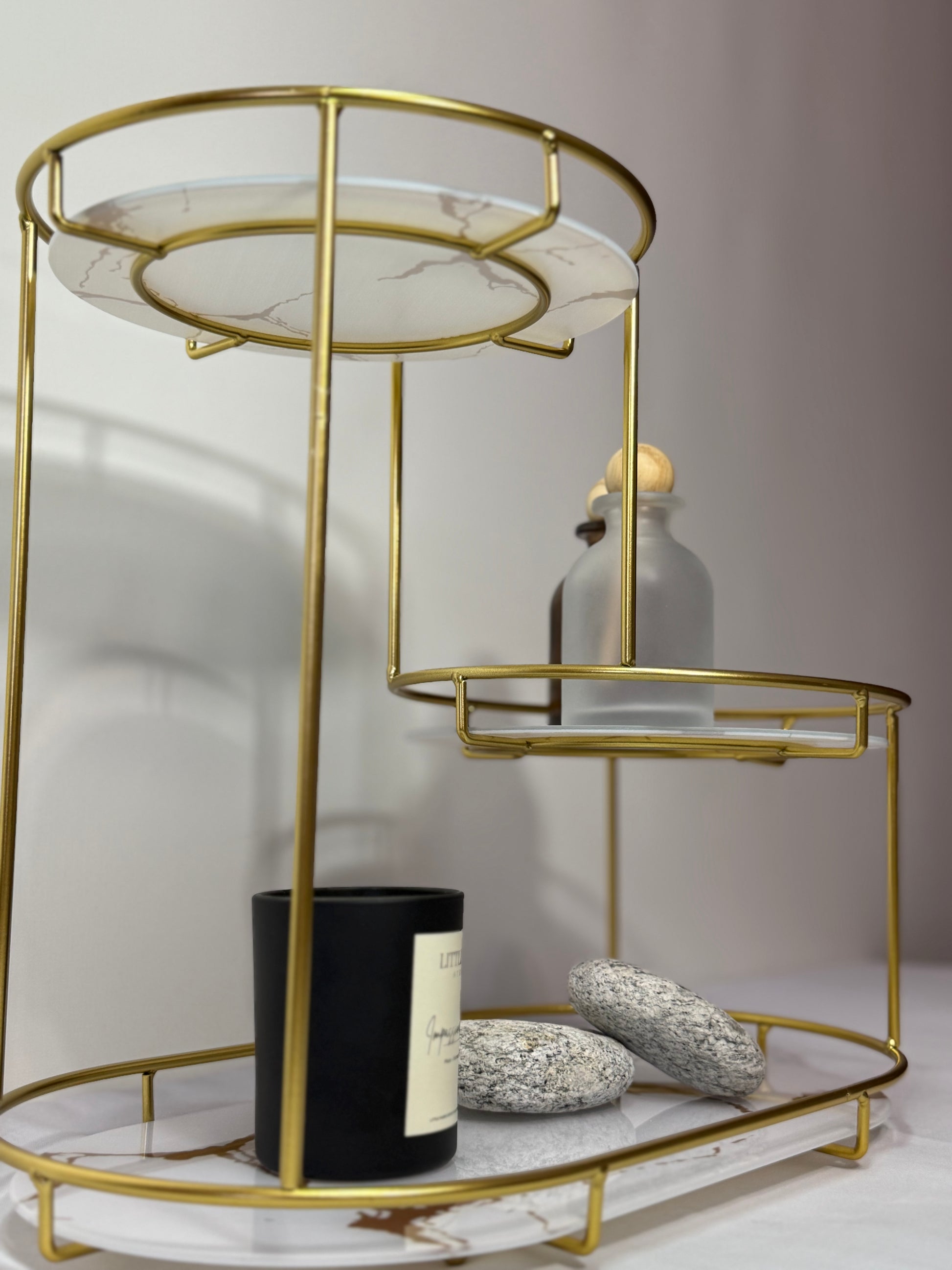 Metal cosmetics storage rack, 37cm x 25cm x 33cm