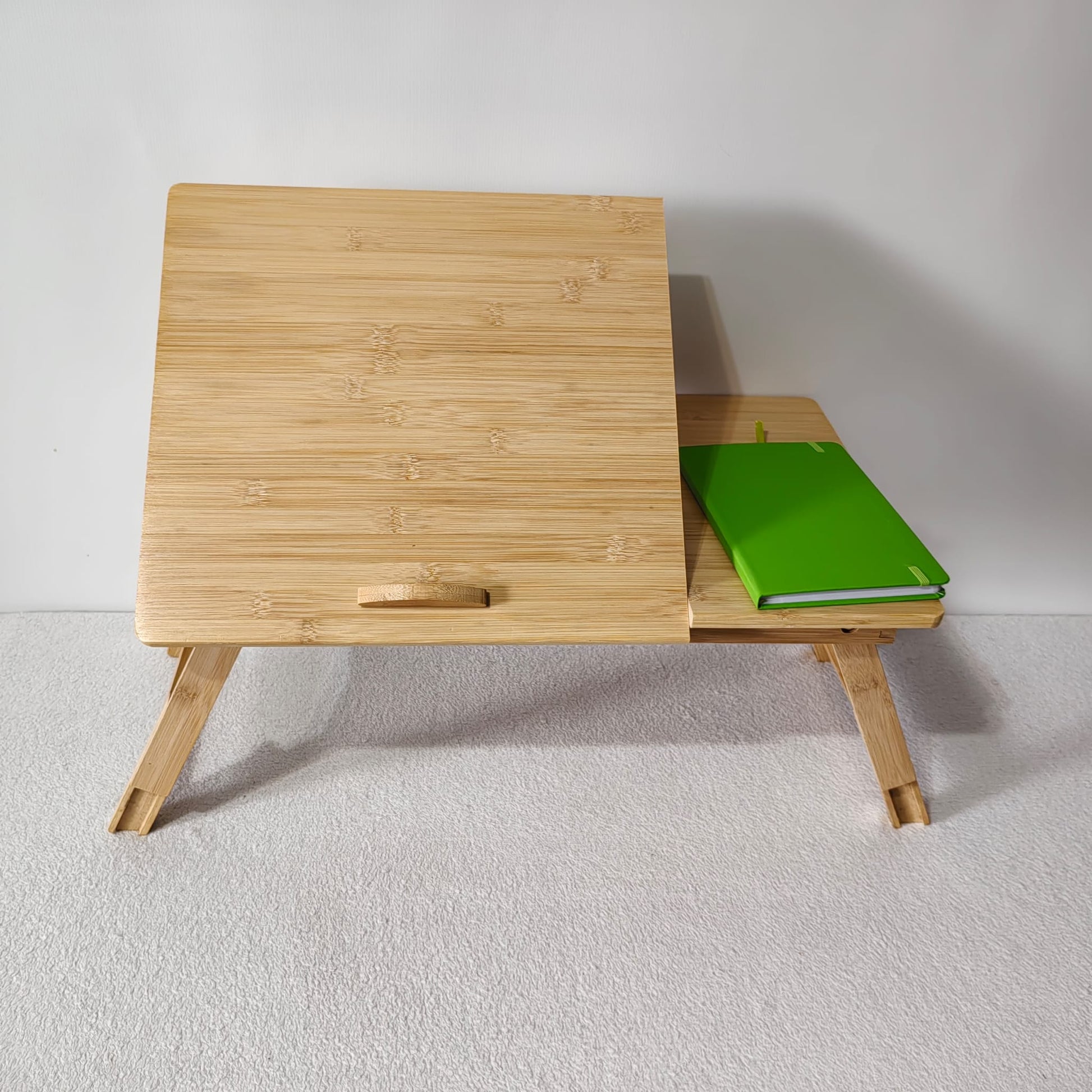 Masuta de laptop / mic dejun / cafea din bambus, 55cm x 35cm x 28cm