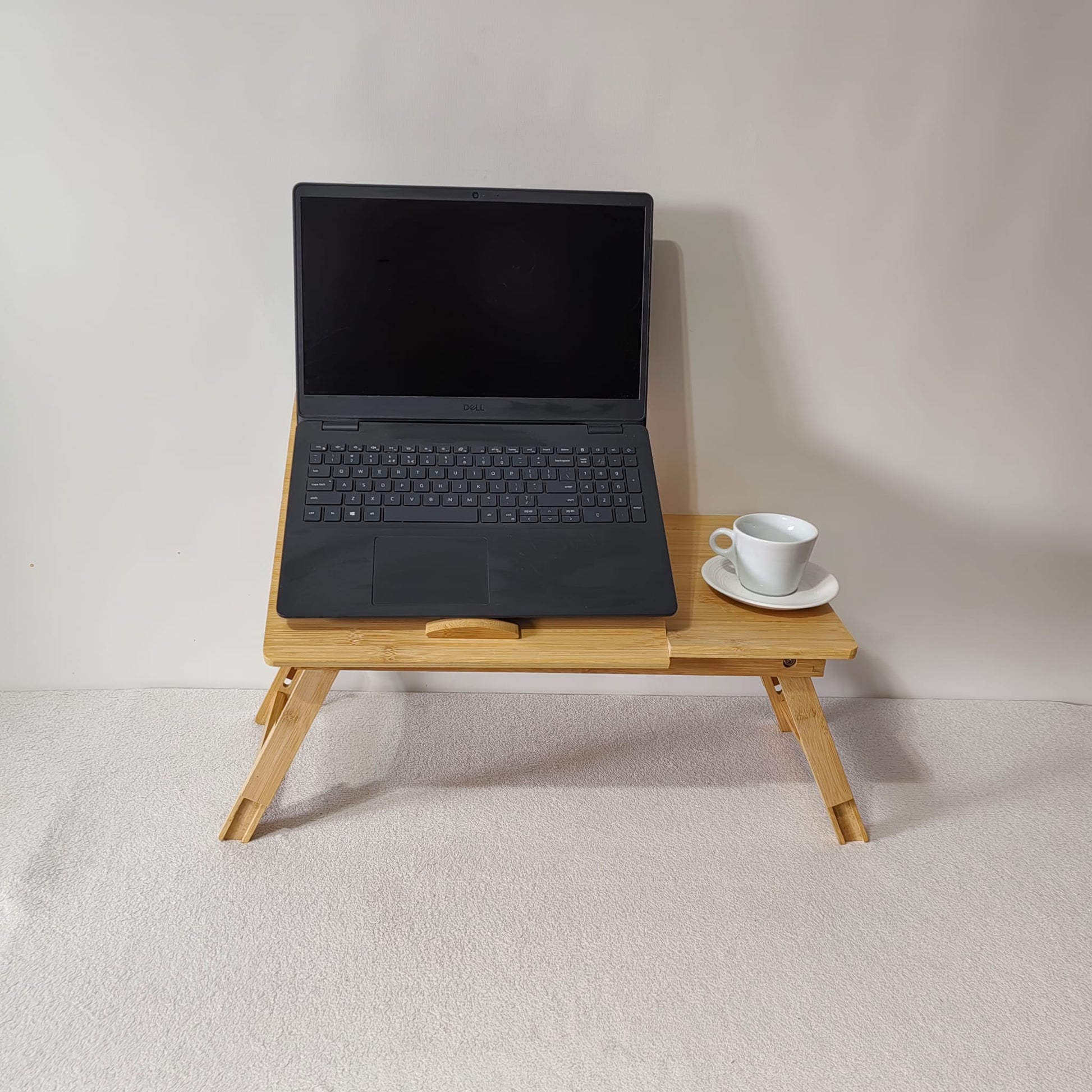 Masuta de laptop / mic dejun / cafea din bambus, 55cm x 35cm x 28cm