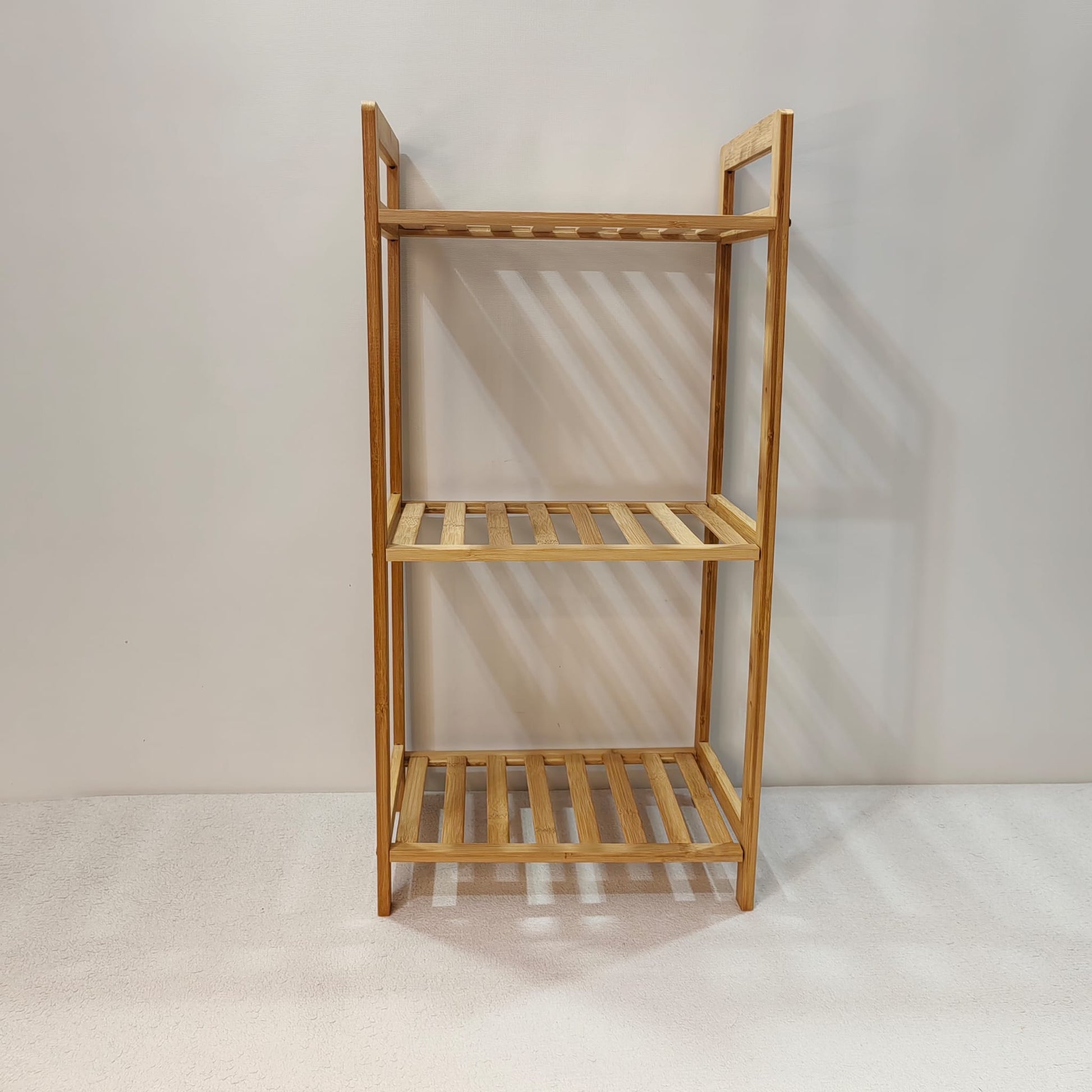 Etajera deschisa cu 3 polite din bambus, 35cm x 25cm x 71cm