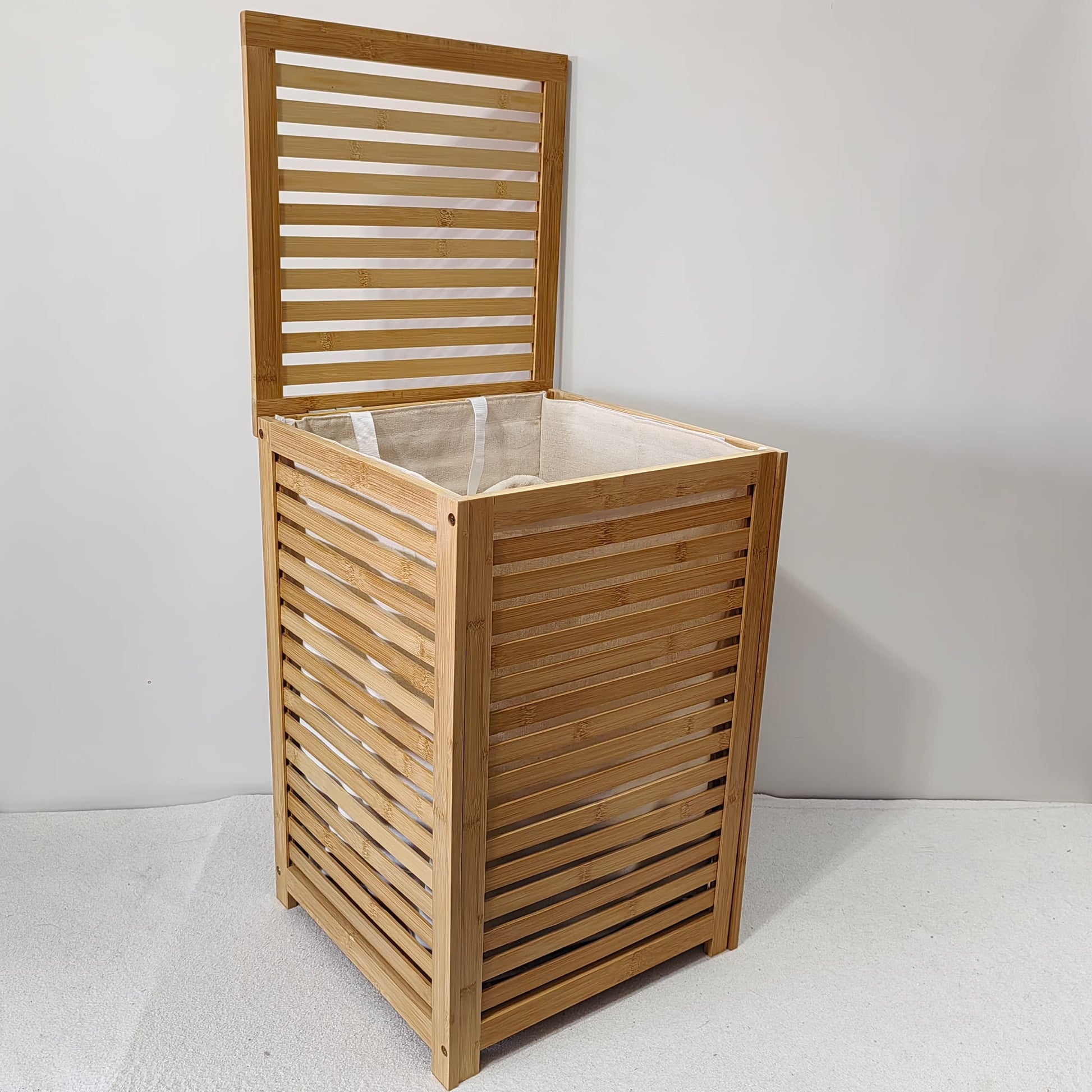 Cos de rufe din bambus cu capac, 38.5cm x 40.5cm x 58cm