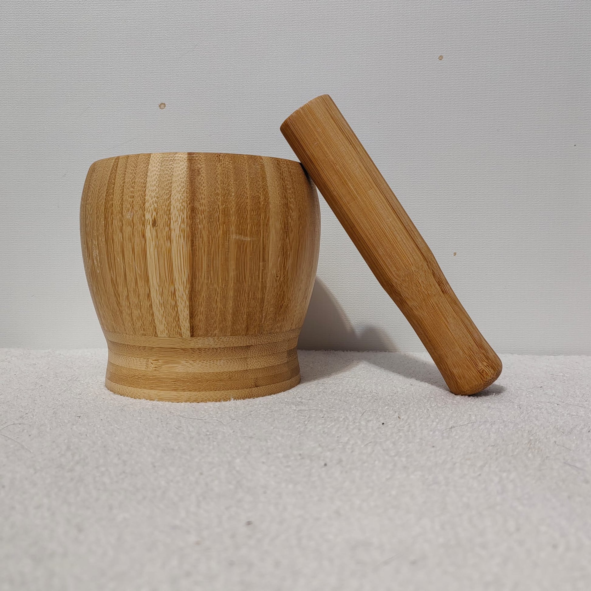 Mojar si pistil din bambus, 11cm x 11cm x 11 cm