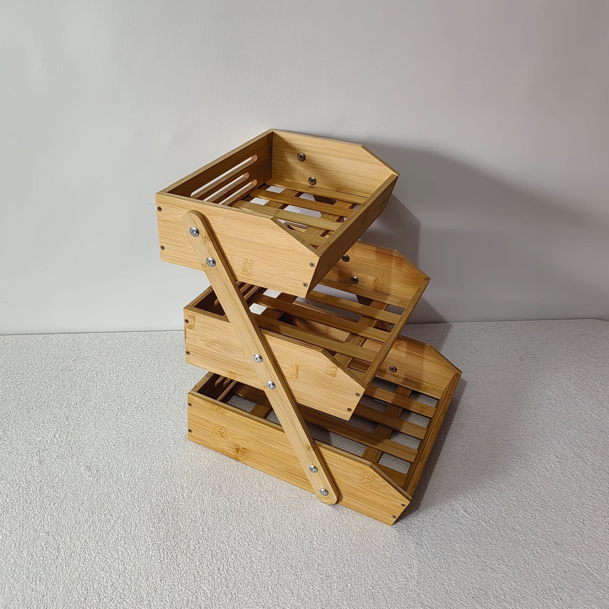 Bamboo bathroom shelving unit with 3 tiers, 30cm x 34cm x 40cm