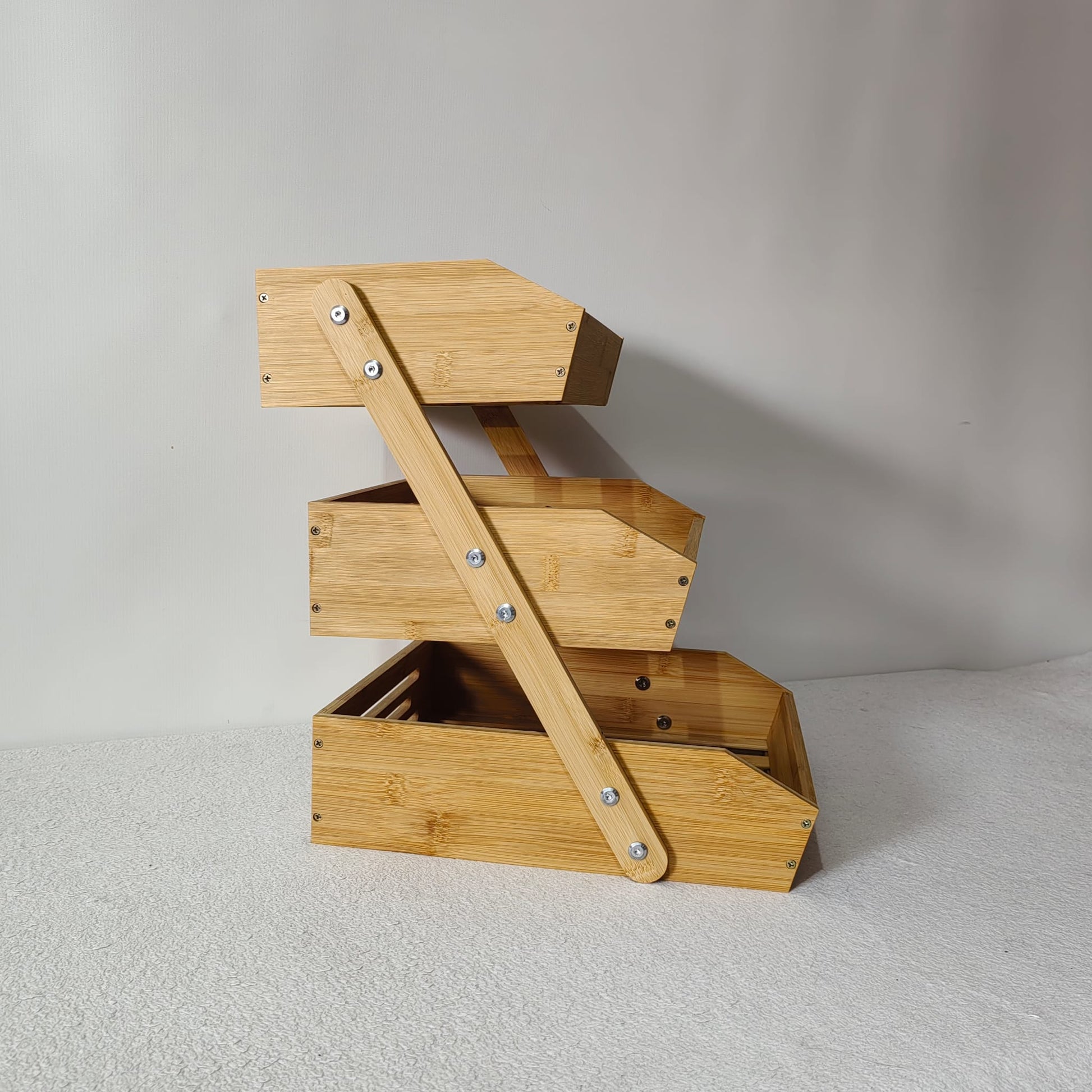 Bamboo bathroom shelving unit with 3 tiers, 30cm x 34cm x 40cm